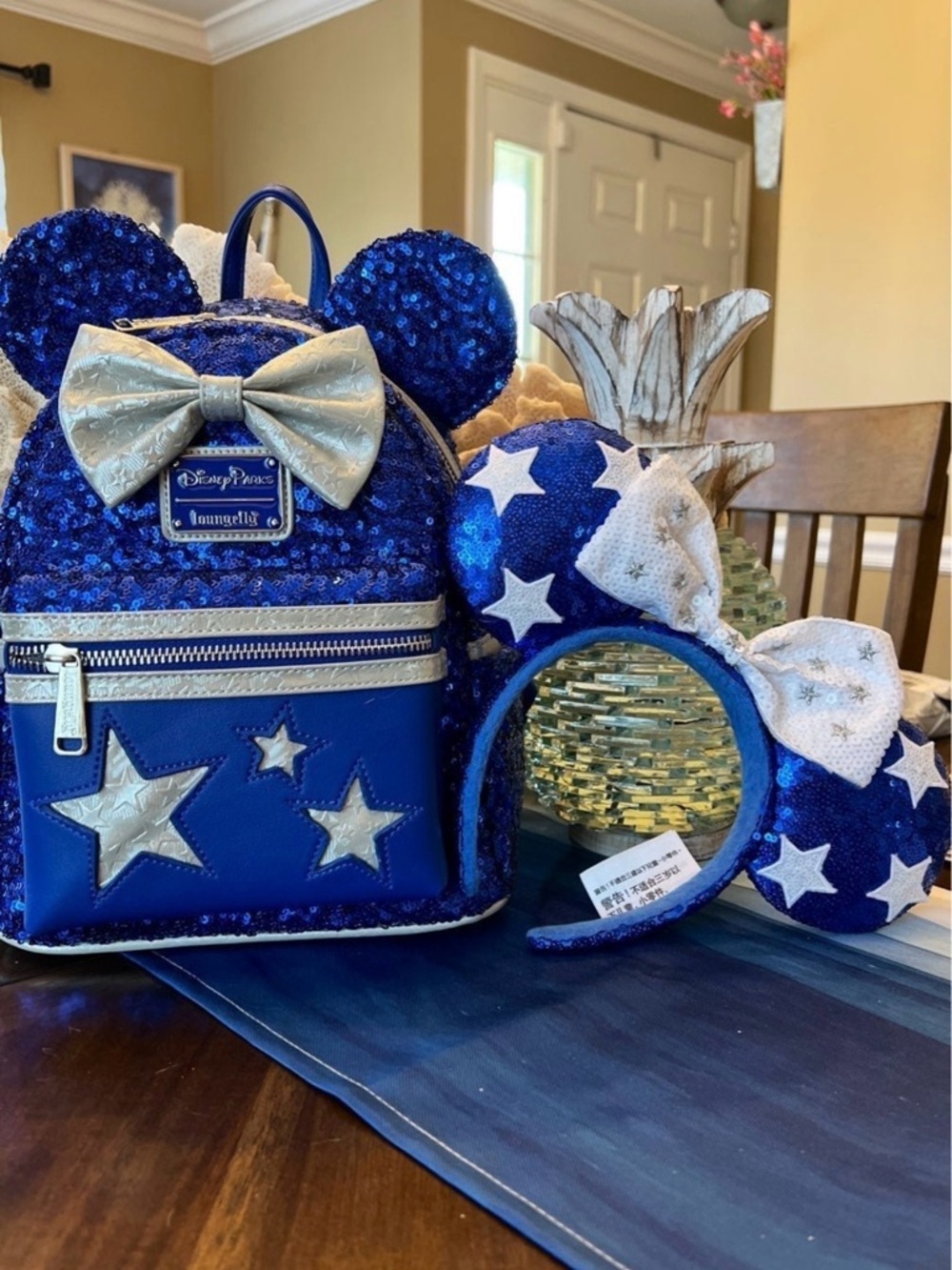 New (RARE) Disney Parks Loungefly Blue Sequin backpack with matching Minnie Ears